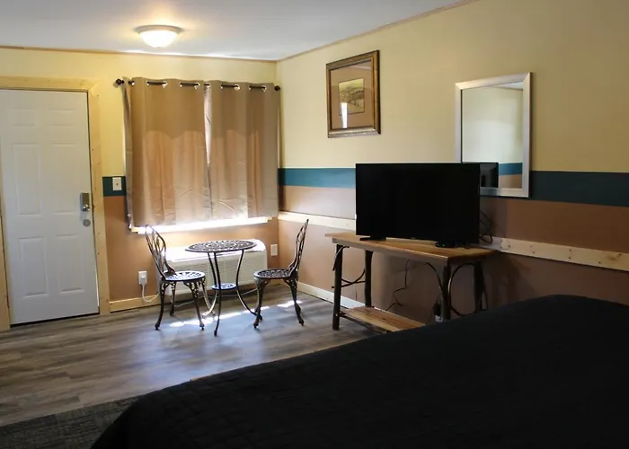 Lockview Motel